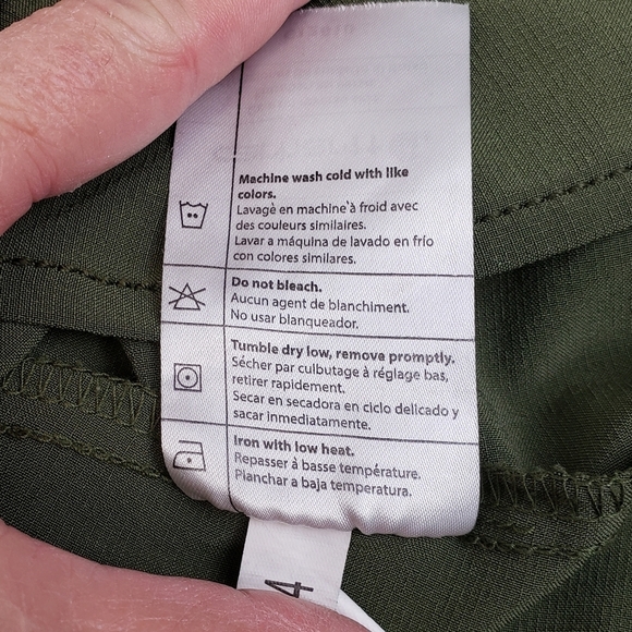 Carhartt Force Crossflex Scrub Top in basil green size 2X - Picture 11 of 12